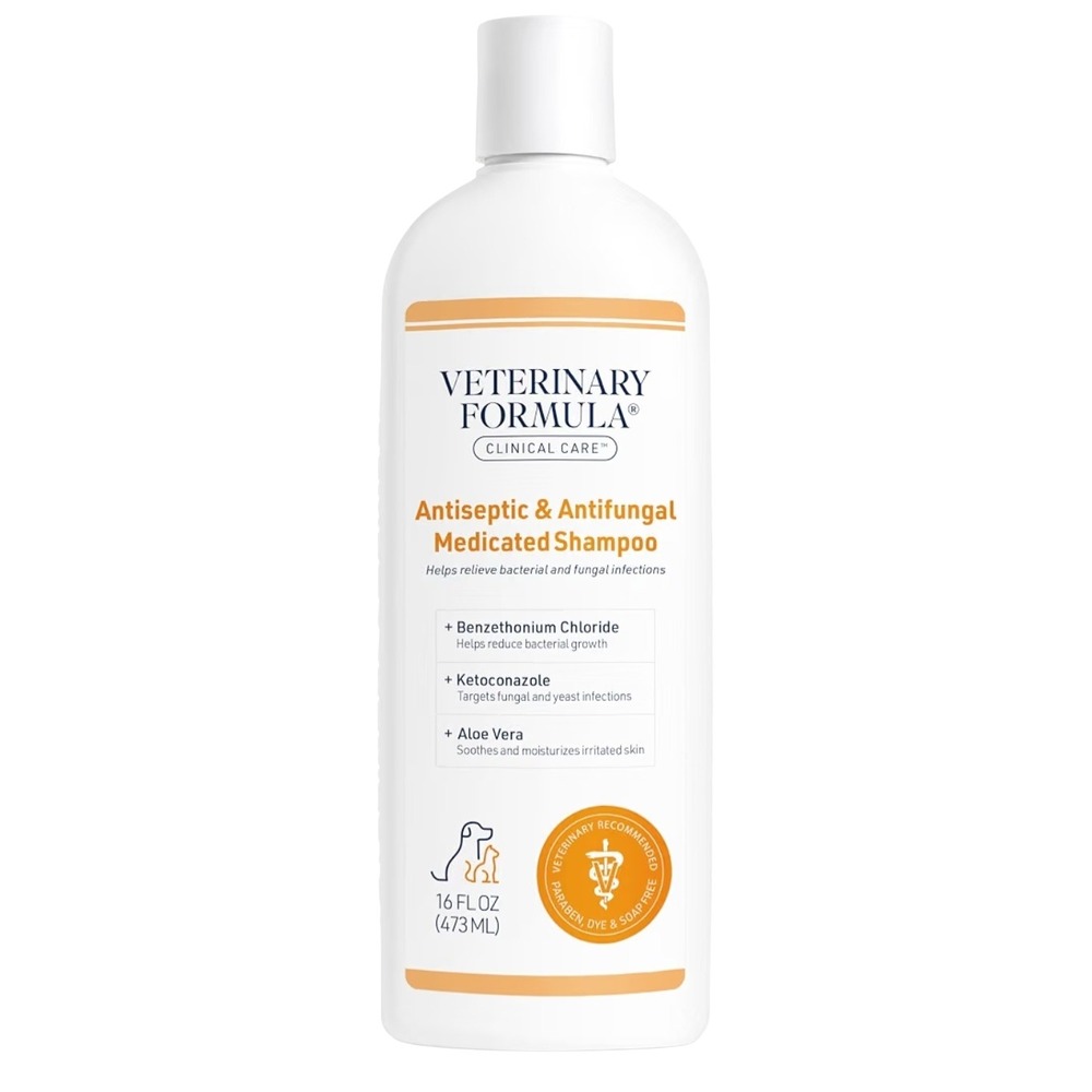 Veterinary Formula Clinical Care Antiseptic Antifungal Pet Shampoo 16oz